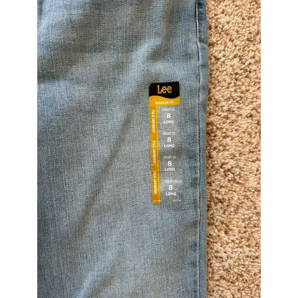 NWT - LEE faded Blue Jeans, size 8 TALL/LONG; straight leg